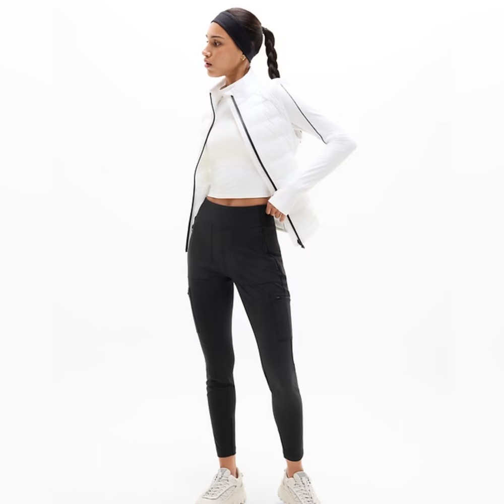 Athleta headlands hybrid cargo legging (Tall)